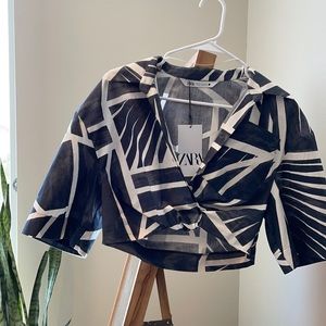 Zara Women’s Crop wide sleeve deep V neck